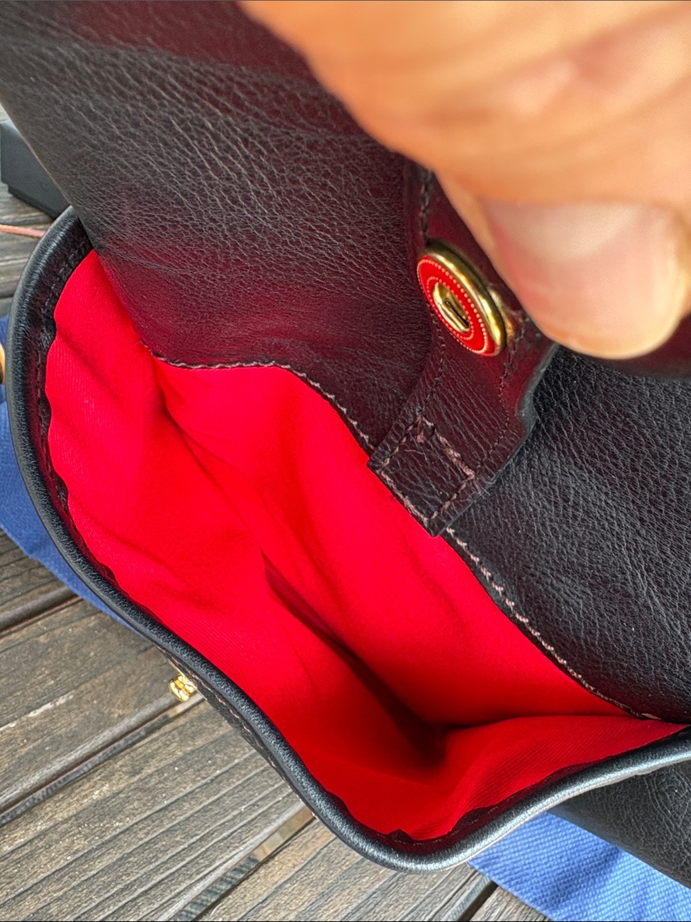 Dooney & Bourke Black Leather Bucket Bag. - Picture 11 of 14